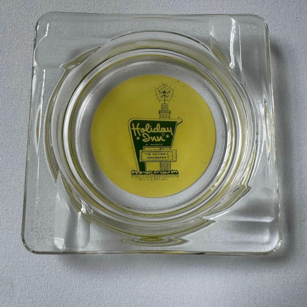 Vintage Holiday Inn Glass Ashtray 4.25” Square Nation’s Innkeeper Collectible